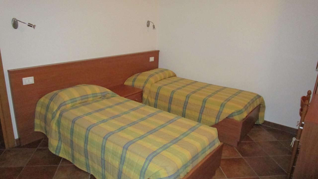Al Castello Hotel Artegna Стая снимка